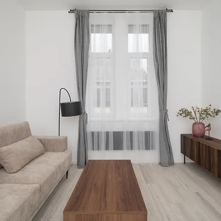 Boutique - Near Heroes Square & Metro - Free Secure Parking בודפשט